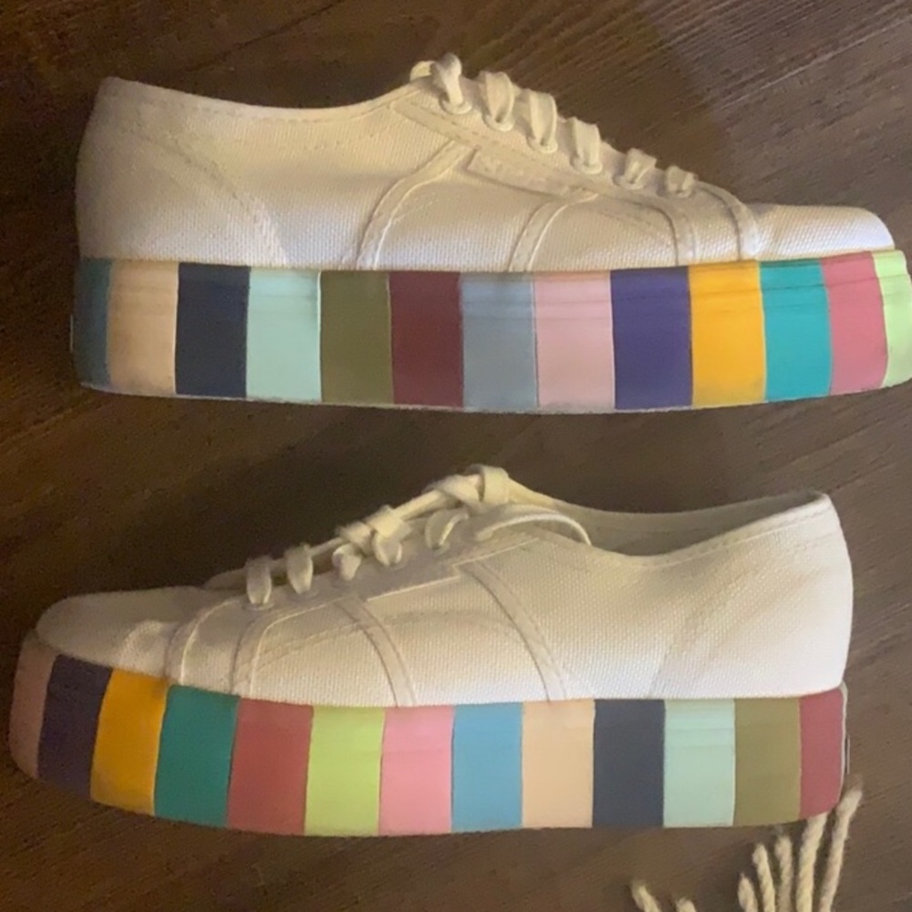 Women’s Rainbow Platform Supergas size 8!